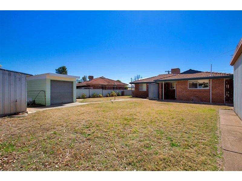 6 Jarmain Close, Gunnedah NSW 2380