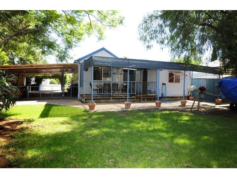 27 Conadilly Street, Gunnedah NSW 2380