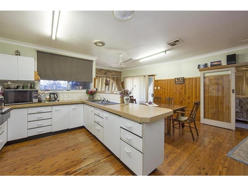 “Burrendah” 98-100 Oxley Highway, Gunnedah NSW 2380