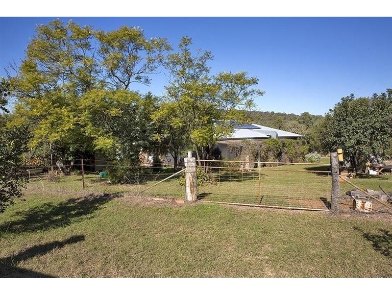 “Burrendah” 98-100 Oxley Highway, Gunnedah NSW 2380