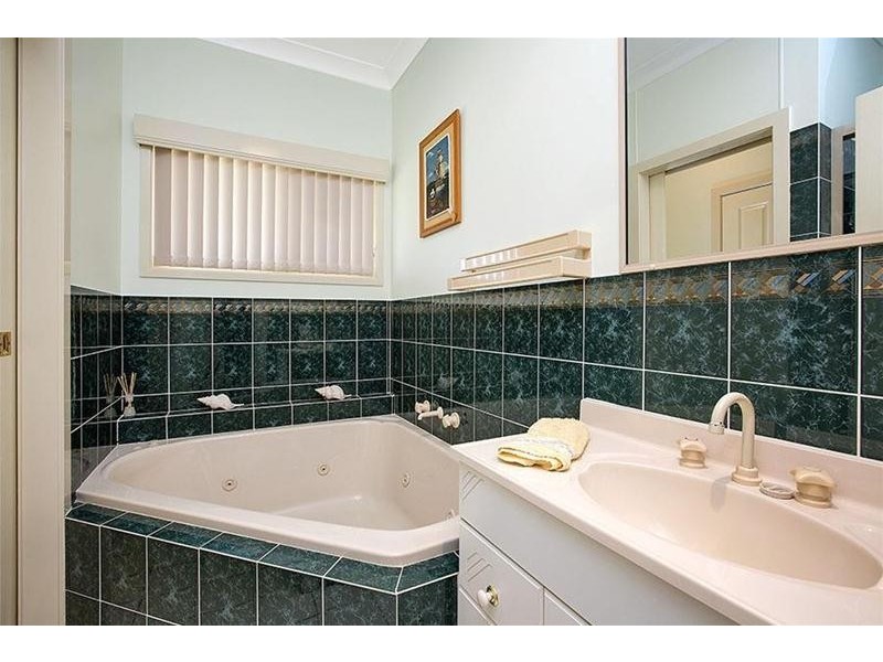 19 Galway Av, Gunnedah NSW 2380