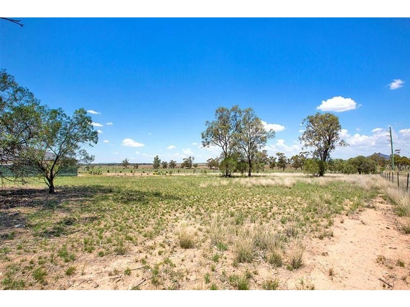 2A & 2C Walton Street, Boggabri NSW 2382