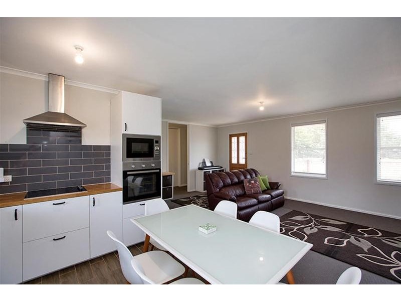 25 Herbert Street, Gunnedah NSW 2380