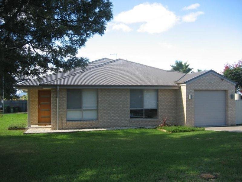 2/52 South Street, Gunnedah NSW 2380