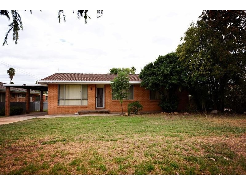 25 Pike Street, Gunnedah NSW 2380