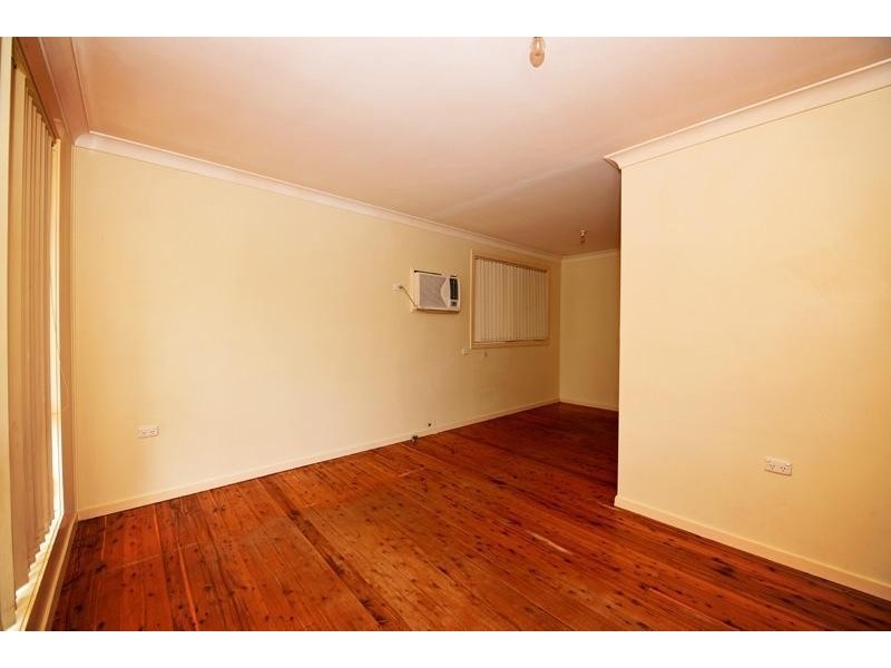 25 Pike Street, Gunnedah NSW 2380