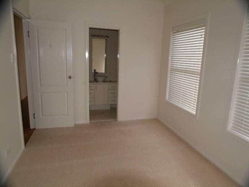 1/20 Hinton Drive, Gunnedah NSW 2380