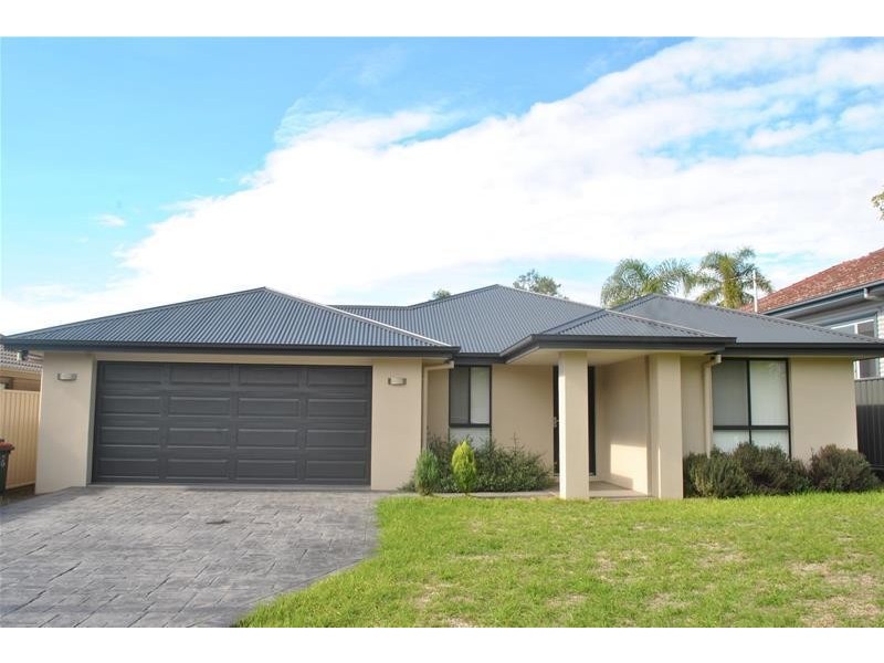 16 Bridge Street, Gunnedah NSW 2380