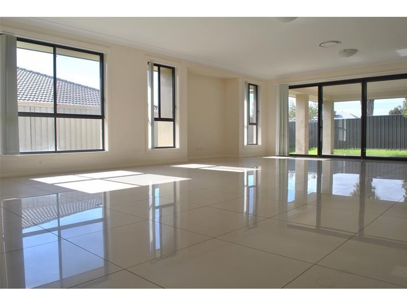 16 Bridge Street, Gunnedah NSW 2380