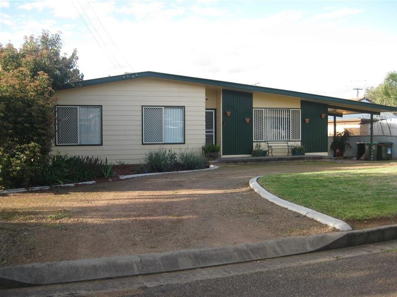 17 Pike Street, Gunnedah NSW 2380