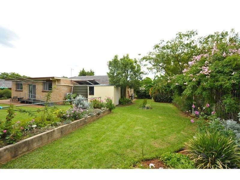 22 Daniel Keane Crescent, Gunnedah NSW 2380