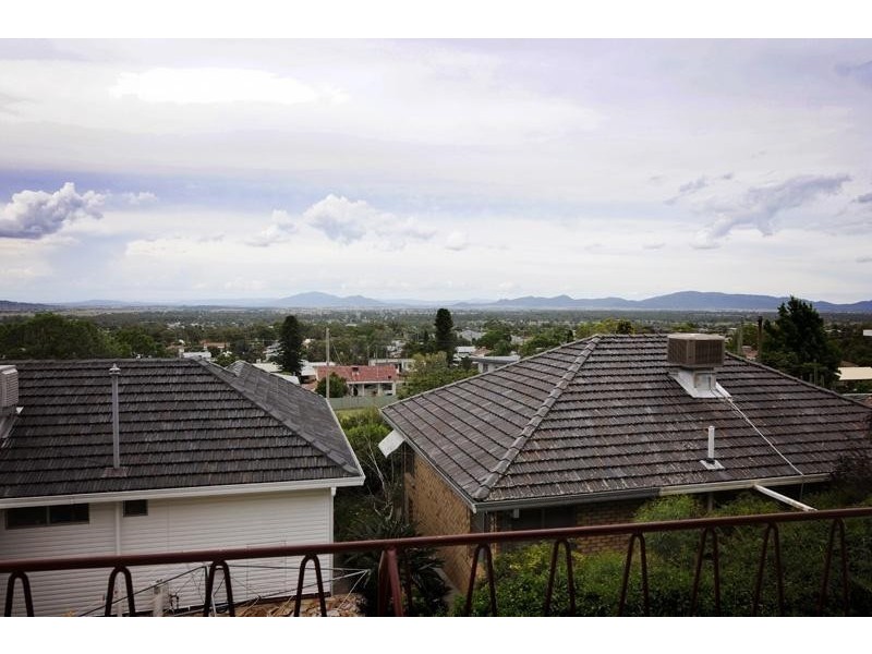 2 Greys Place, Gunnedah NSW 2380