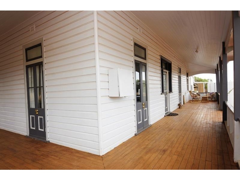 8 Galway Avenue, Gunnedah NSW 2380