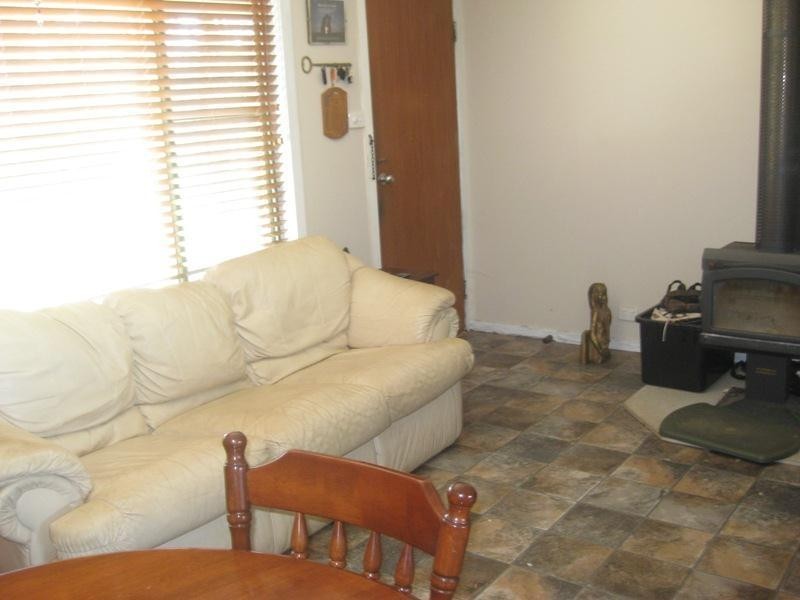 18 Breeza Street, Carroll NSW 2340