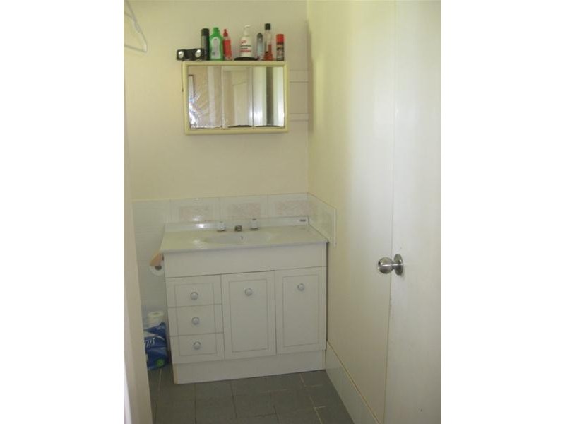 18 Breeza Street, Carroll NSW 2340