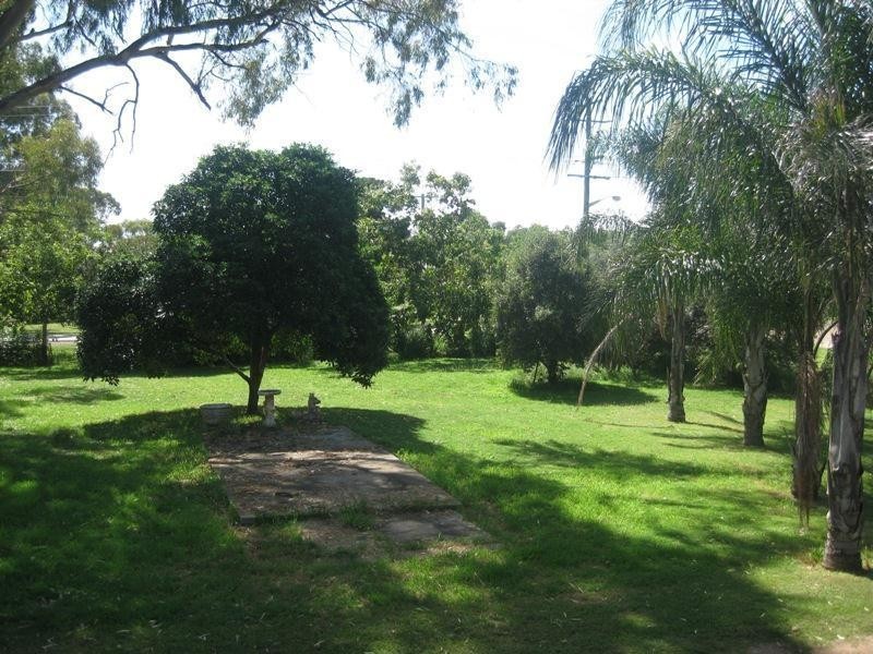 18 Breeza Street, Carroll NSW 2340