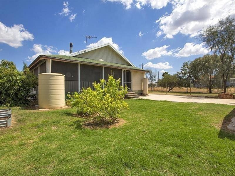 98 Bloomfield Street, Gunnedah NSW 2380