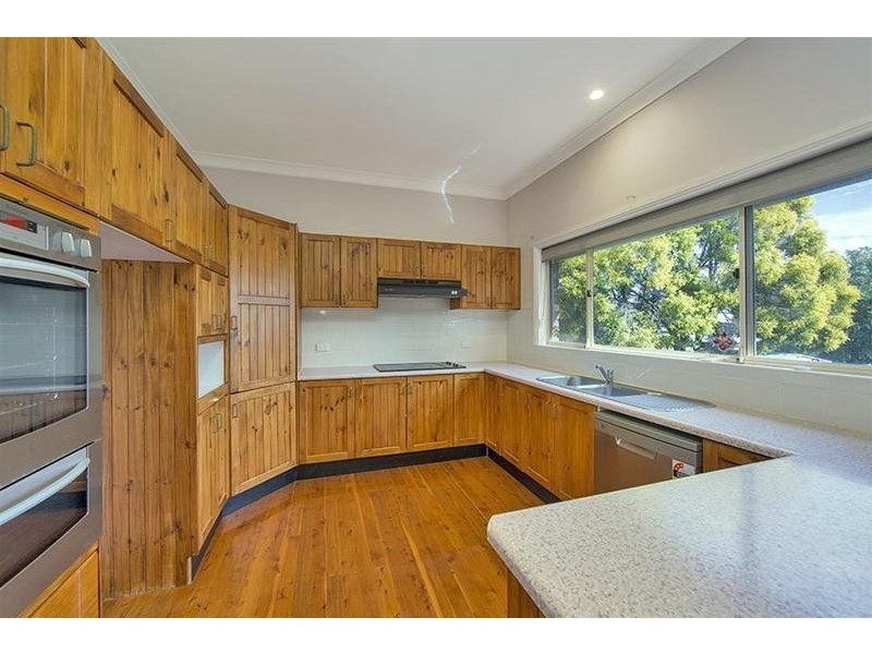 11 Hillcrest Road, Gunnedah NSW 2380