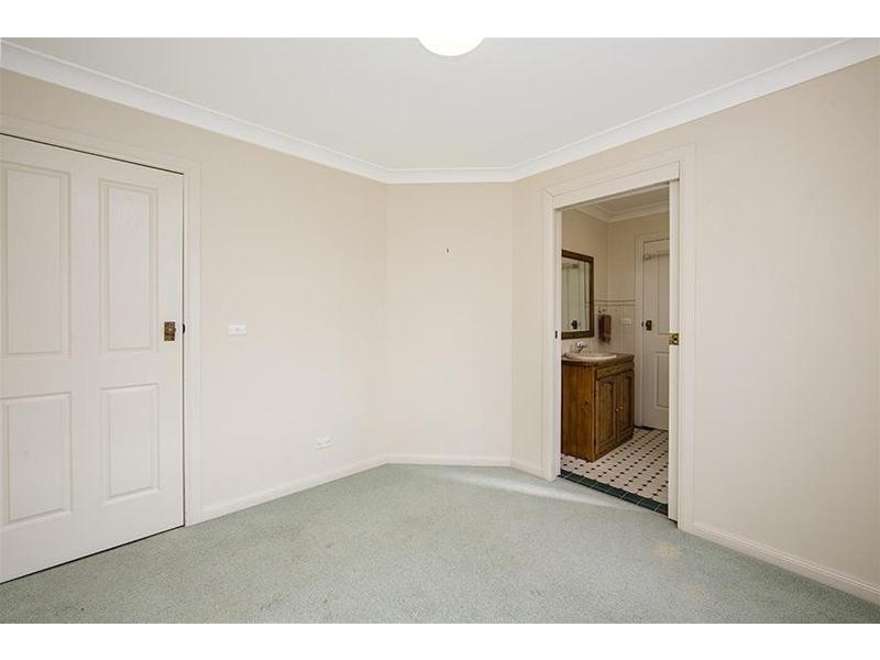 11 Hillcrest Road, Gunnedah NSW 2380