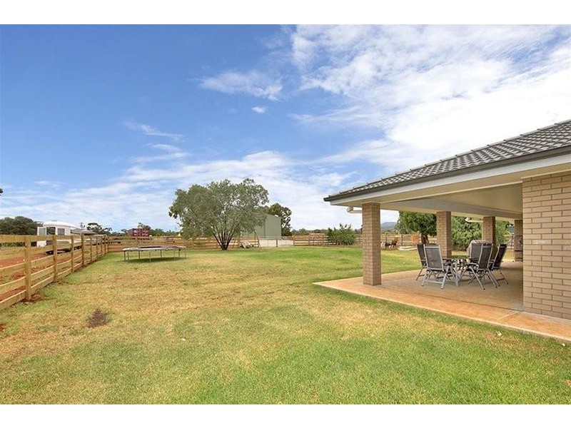 1-3 Galway Av, Gunnedah NSW 2380
