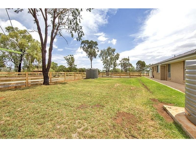 1-3 Galway Av, Gunnedah NSW 2380
