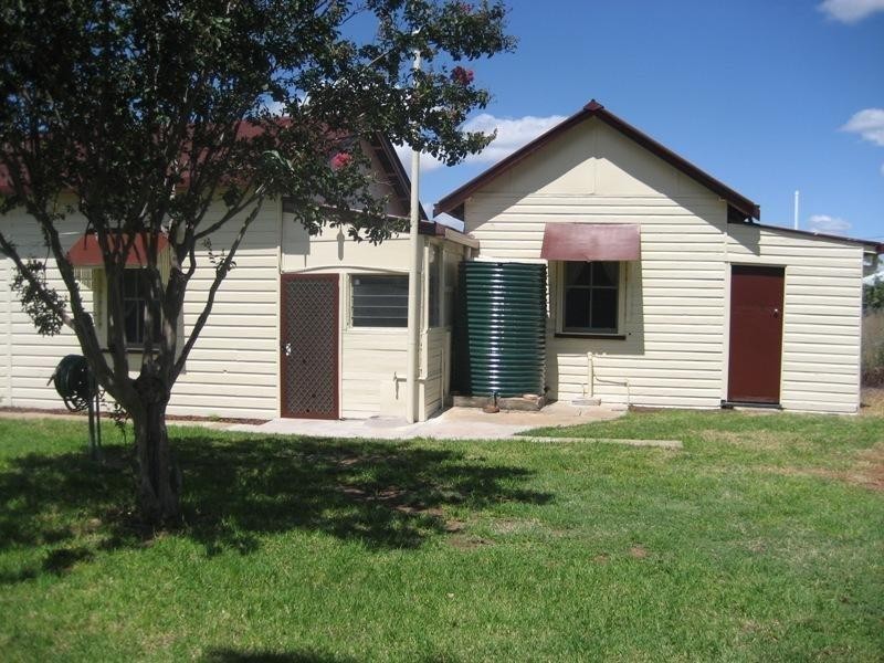 25 Little Barber Street, Gunnedah NSW 2380