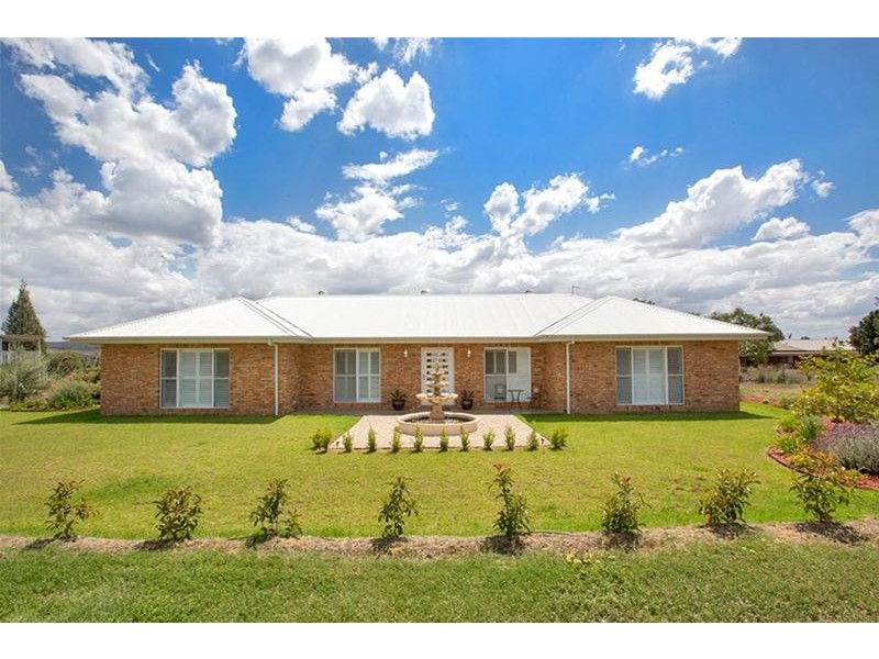 23 Booloocooroo Road, Gunnedah NSW 2380