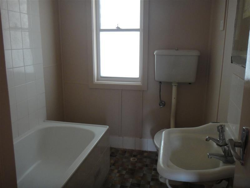 31 Walter Rodd Street, Gunnedah NSW 2380