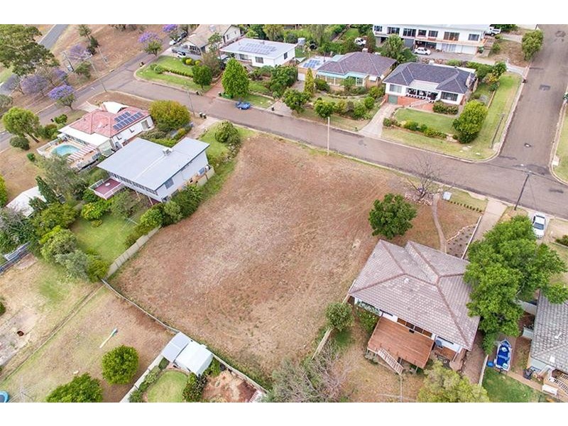 50 & 52 Baxter Street, Gunnedah NSW 2380