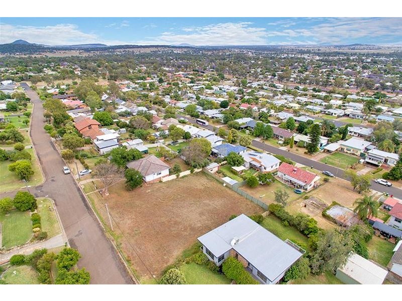 50 & 52 Baxter Street, Gunnedah NSW 2380