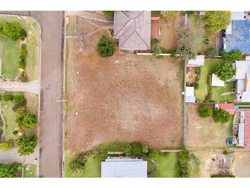 50 & 52 Baxter Street, Gunnedah NSW 2380