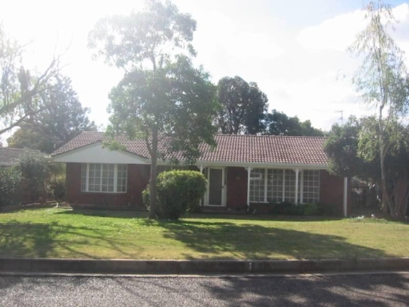 20 Palmer Crescent, Gunnedah NSW 2380
