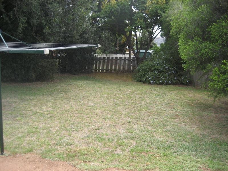 20 Palmer Crescent, Gunnedah NSW 2380