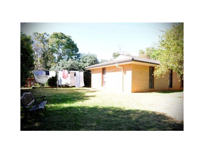 8 Gallen Avenue, Gunnedah NSW 2380