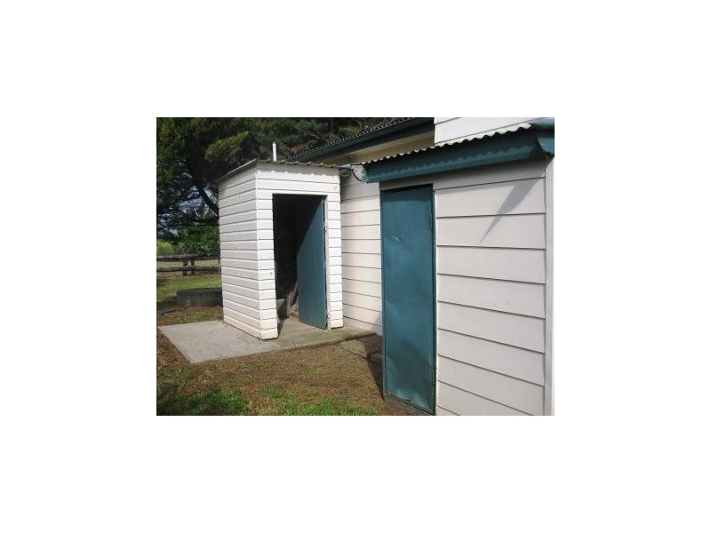 38 Phillip Street, Carroll NSW 2340