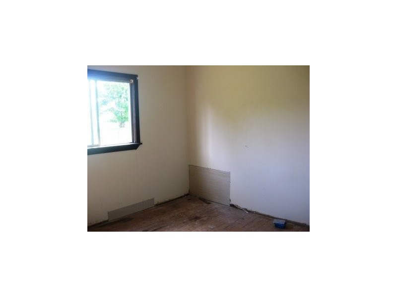 38 Phillip Street, Carroll NSW 2340