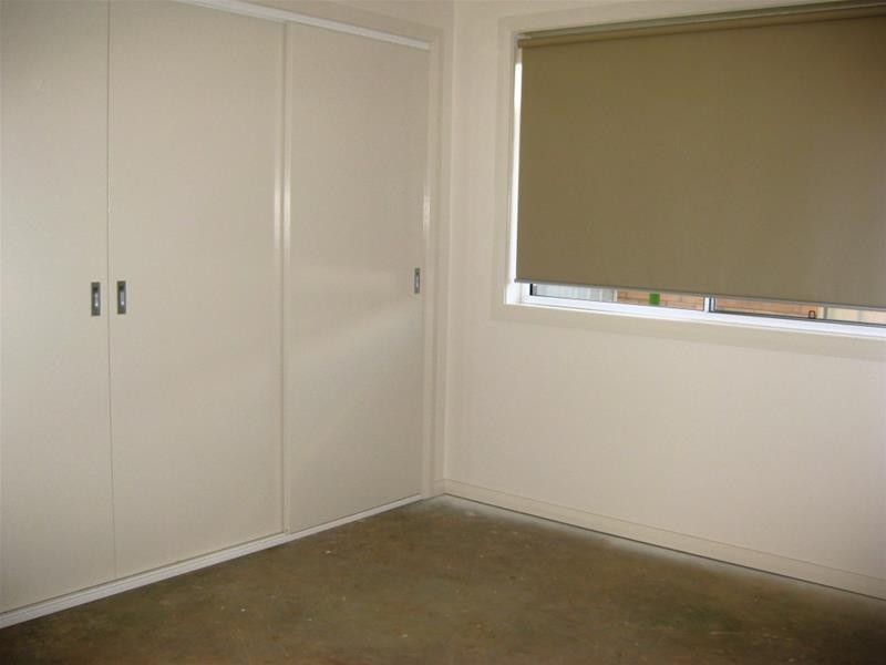 1/9 Bowen Avenue, Gunnedah NSW 2380