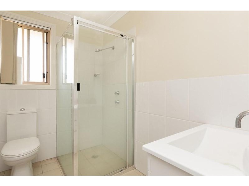 2/14-16 Silversmith Place, Gunnedah NSW 2380