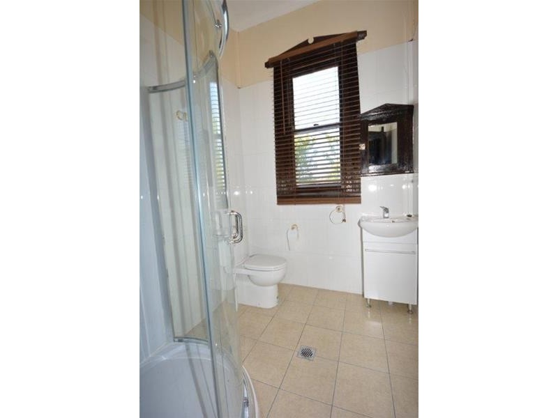 “Weona” Maitland Street, Gunnedah NSW 2380