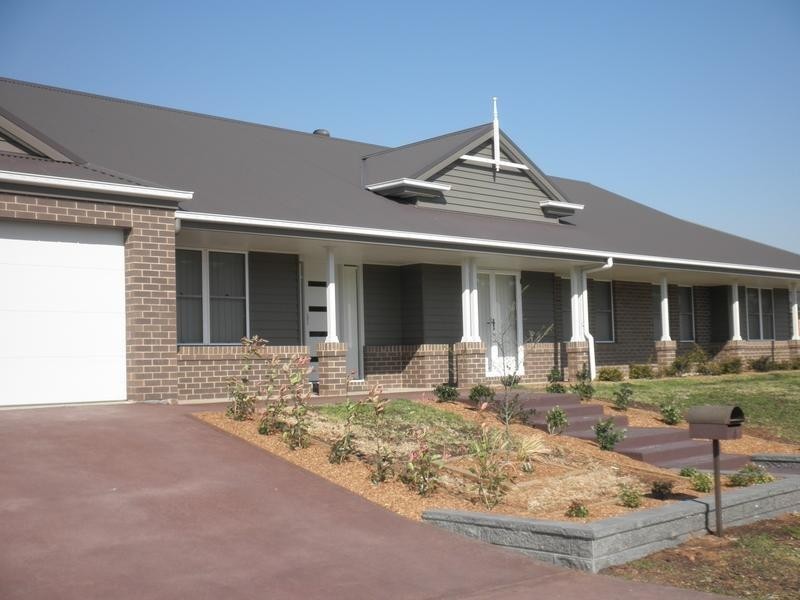 8 Tallowwood Drive, Gunnedah NSW 2380