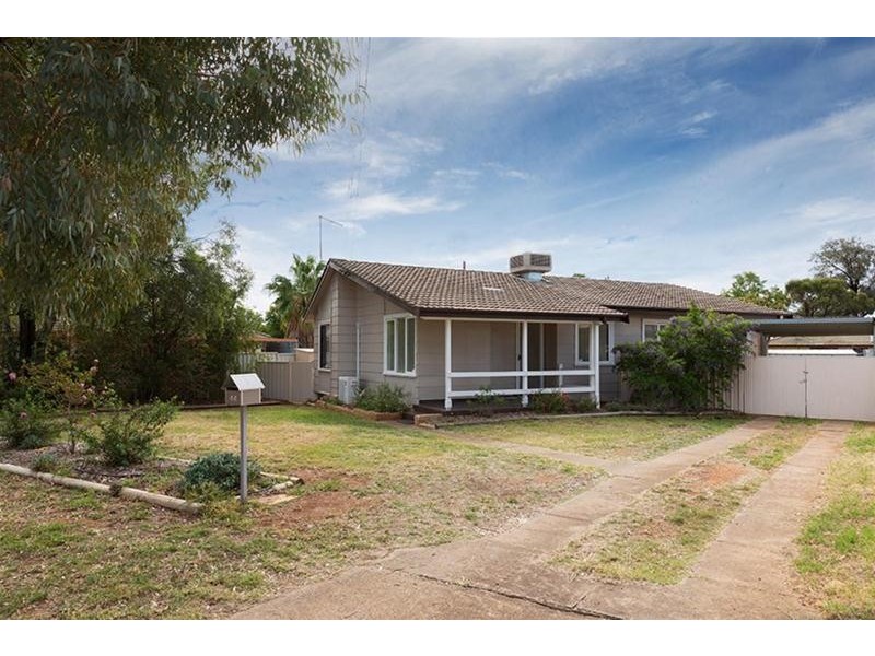 44 Jaeger Avenue, Gunnedah NSW 2380