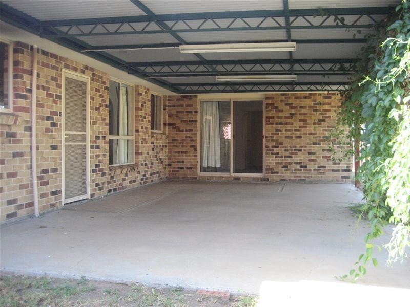 15 Davis Avenue, Gunnedah NSW 2380