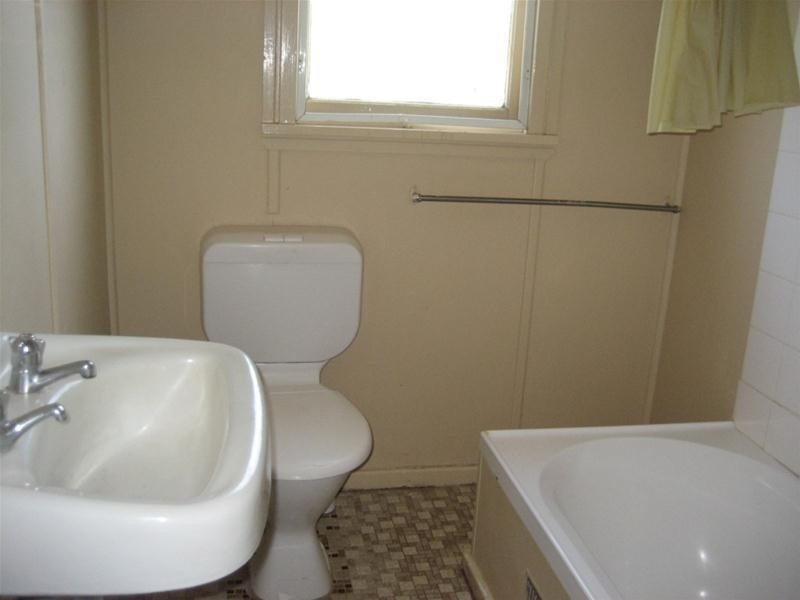 68 Wandobah Road, Gunnedah NSW 2380