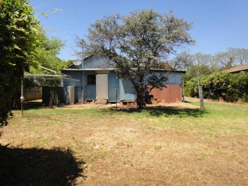 42 George Street, Gunnedah NSW 2380