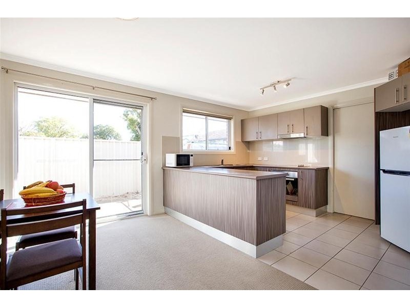 4/9 Bowen Avenue, Gunnedah NSW 2380