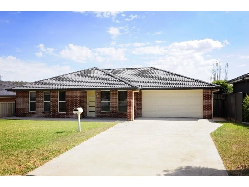 14 Kurrajong Road, Gunnedah NSW 2380