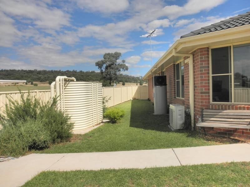 8 B Waratah Close, Gunnedah NSW 2380