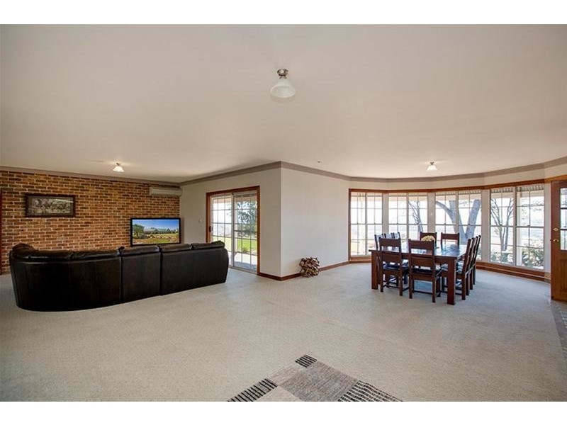 “Ridgelands”/8679 Oxley Highway, Gunnedah NSW 2380