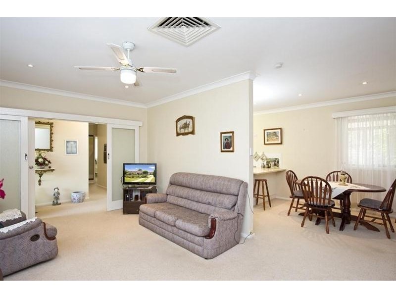 8 Daniel Keane Crescent, Gunnedah NSW 2380