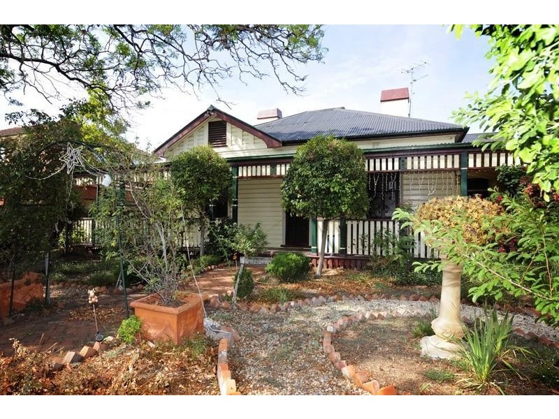 379 Conadilly Street, Gunnedah NSW 2380